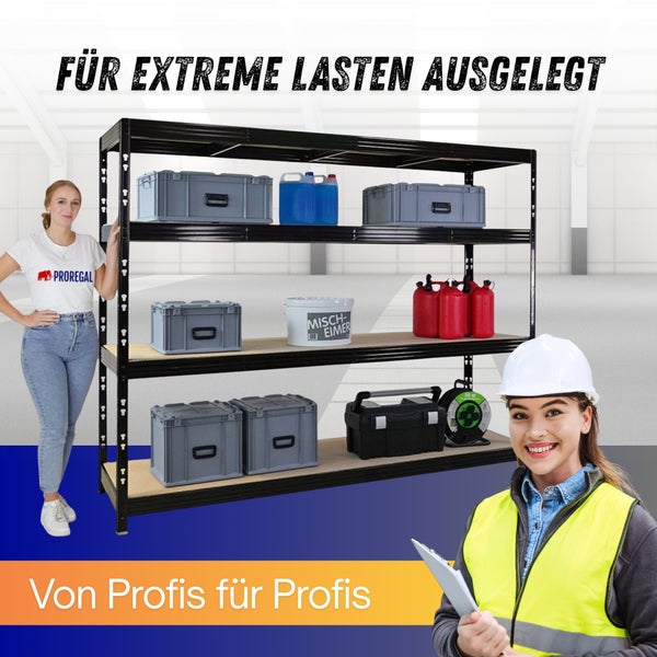 Schwarzes Schwerlastregal aus Metall mit vier Ebenen in einer hellen Lagerhalle, bestückt mit Lagerboxen und Kanistern, präsentiert von Profis.