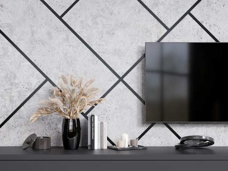 Wohnzimmerwand mit Dekor, Fernseher und Ablagefläche