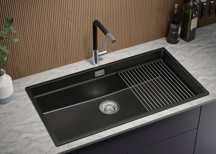 PRIMAGRAN Spülbecken Schwarz Metallic 86x47cm, Granitspüle 1 Becken + Ablauf-Set + Aufrollbare Abtropffläche, Küchenspüle ab 90er Unterschrank - Praga Slim