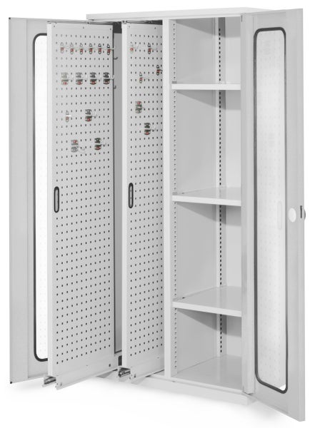 Werkstattschrank mit Lochplatten und Regalböden für Werkzeugaufbewahrung