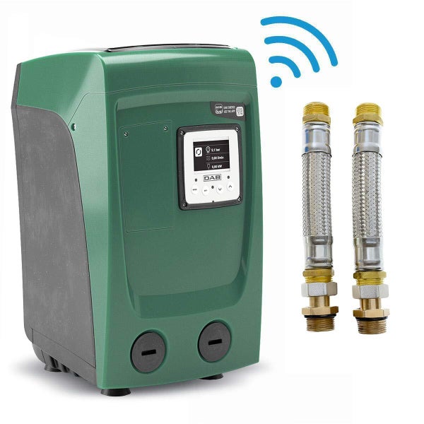 Hauswasserwerk mit Funkverbindung und zwei Panzerschläuchen