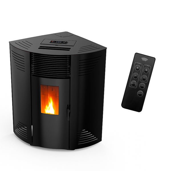 Schwarzer Pellet-Eckofen mit Sichtfenster und loderndem Feuer inklusive Fernbedienung.