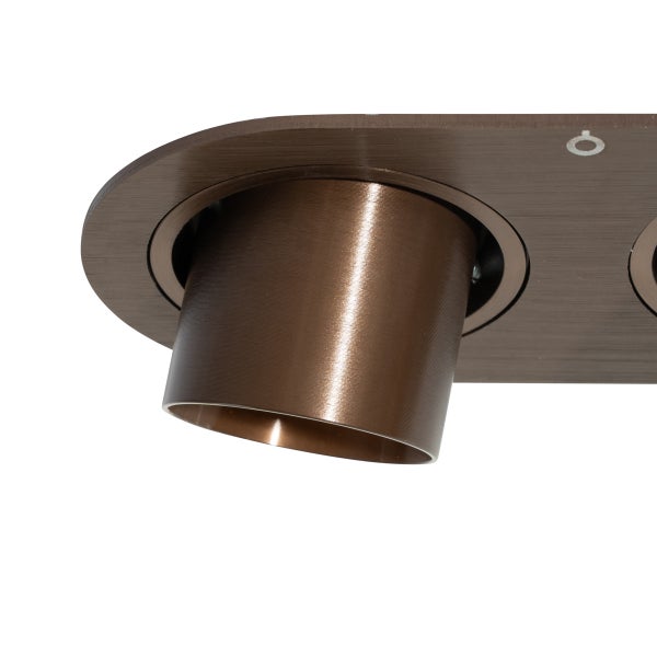 Verstellbarer Strahlerkopf aus gebürstetem Metall in Bronze für Deckenleuchten.