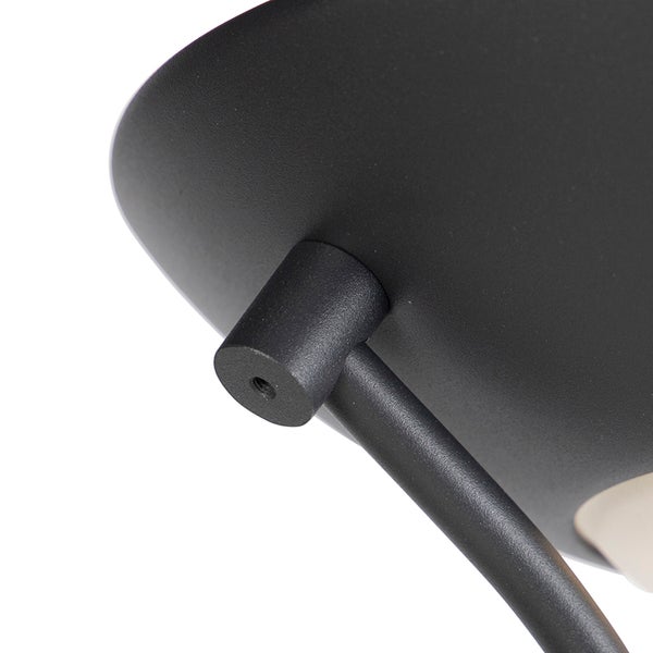 Detailansicht einer Leuchtenbefestigung