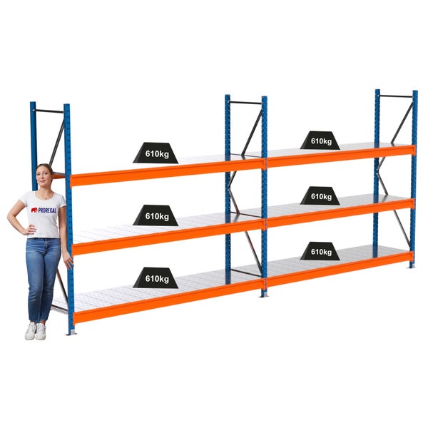 Lagerregal mit drei Ebenen und einer maximalen Traglast von 610 Kilogramm pro Ebene