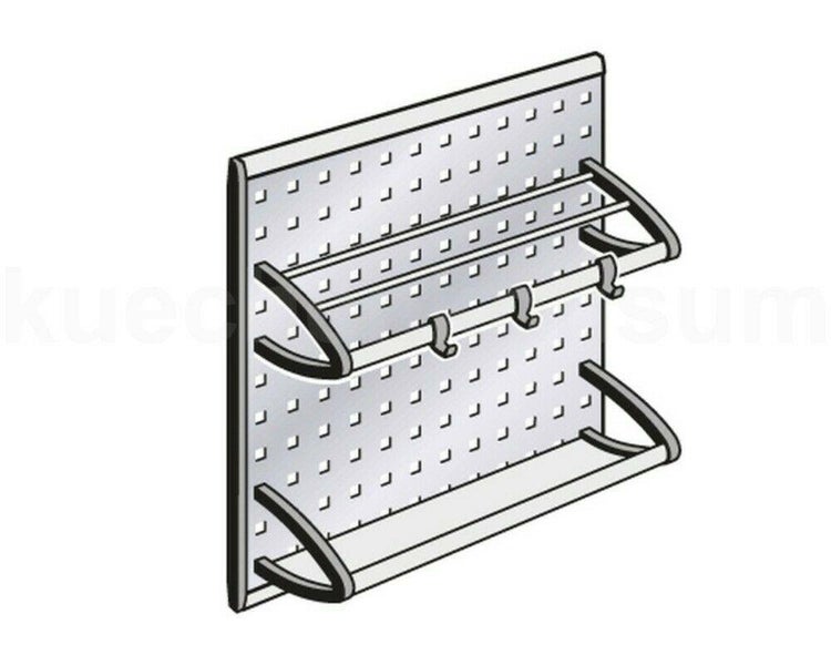 Lochwand mit Haken und Werkzeughaltern zur Wandmontage für die Werkstatt.