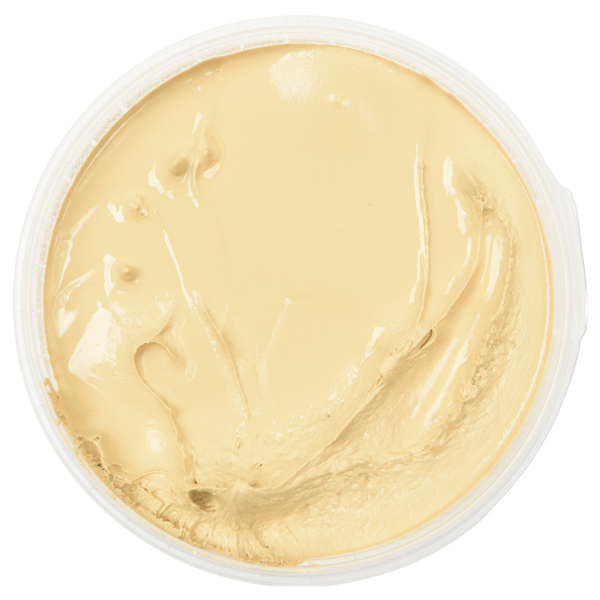 Füllspachtel in einem Behälter