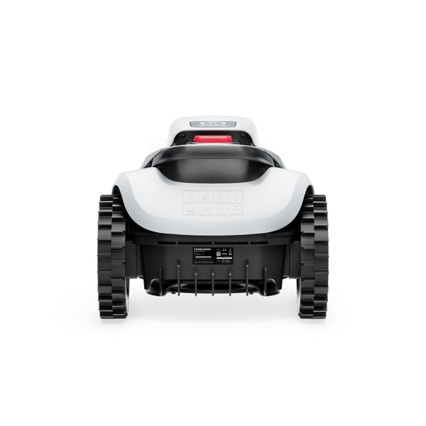 Rückansicht eines Mähroboters mit grobstolligen Rädern und weiß-schwarzem Gehäuse.