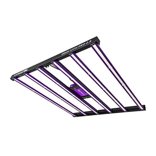 Lumatek LED Pflanzenlampe Zeus 600 Watt Pro 2.9 mit sechs Lichtleisten auf einem schwarzen Gestell für den Indoor Anbau.