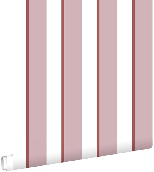 Tapetenrolle mit Streifenmuster