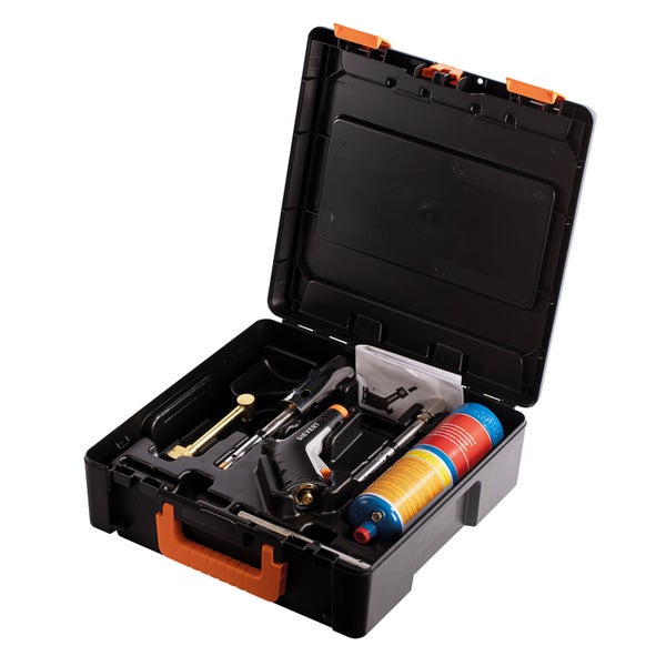 Rechteckiger Hochflor-Teppich in Dunkelgrau mit weicher Shaggy-Oberfläche.