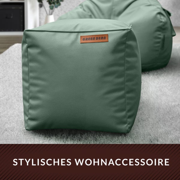 Quadratischer Sitzwürfel und Sitzsack von Green Bean auf einem Teppich