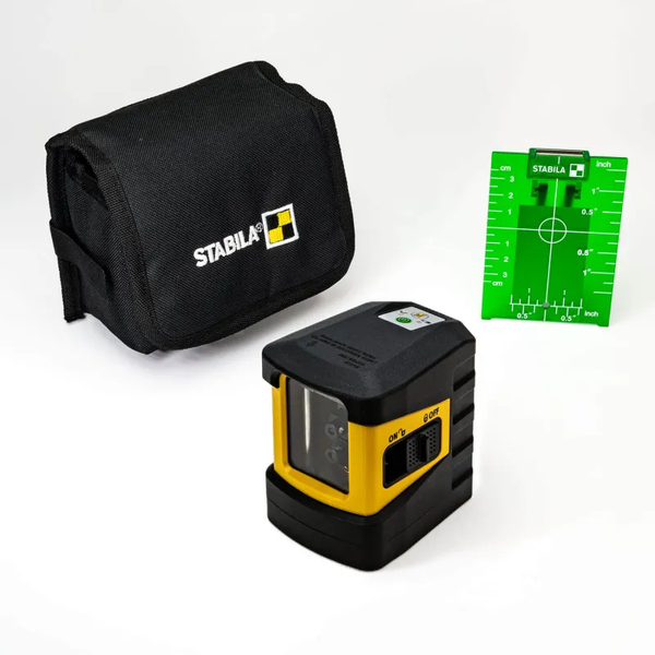 Stabila Kreuzlinien-Laser-Set bestehend aus Lasergerät, schwarzer Tragetasche und grüner Zielplatte.