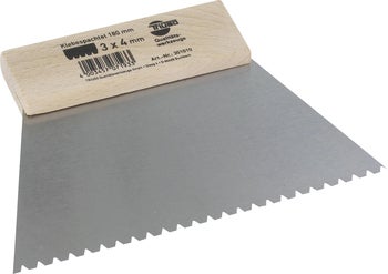 Triuso Klebespachtel 180 Millimeter mit Zahnung 3 mal 4 Millimeter und Holzgriff