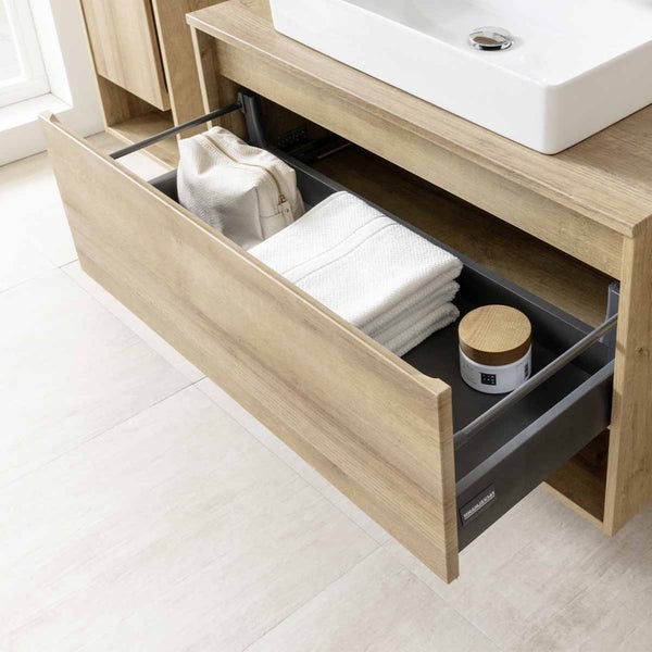 FACKELMANN NATURA Badmöbel Set 2 Teile / Waschbeckenunterschrank mit Schublade / LED Spiegelschrank mit Beleuchtung und 3D-Effekt / Soft-Close-System / Korpus & Front: Braun / Breite: 94 cm