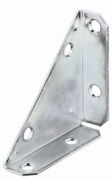 Ein silberner Metall Eckverbinder mit Verstärkung und mehreren Bohrlöchern zur stabilen Montage von Holzverbindungen.
