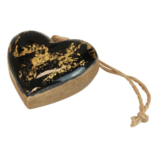 Herzförmiger Anhänger mit Kordel
