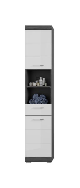 Badezimmer-Hochschrank mit weißen Fronten, dunklem Korpus in Holzoptik, offenem Fach mit Badutensilien und silbernen Griffen.