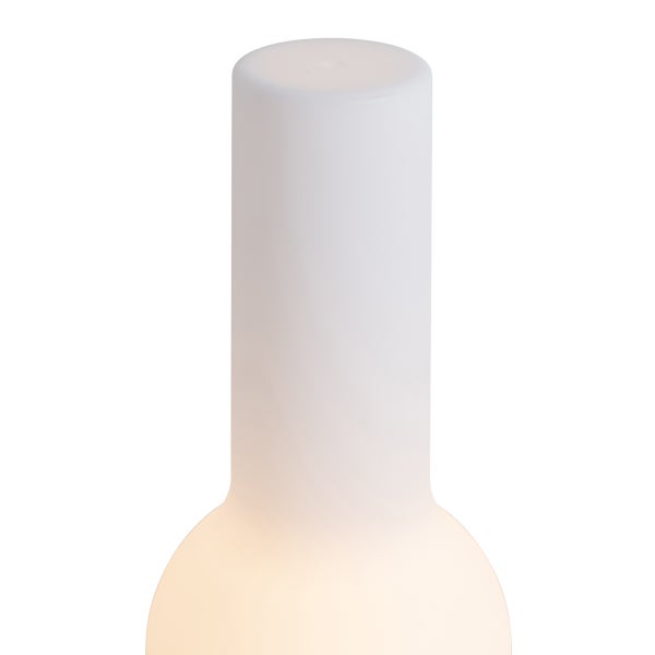 Zylindrisches Ersatzglas für Leuchten aus weißem Opalglas mit bauchiger Unterseite.