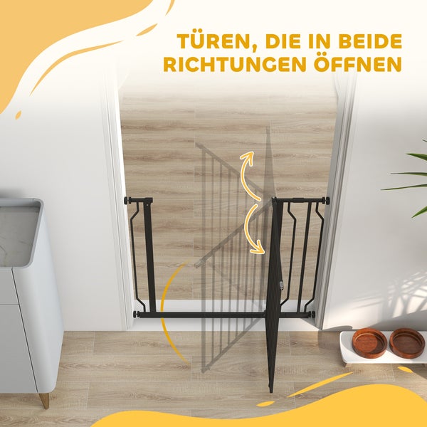 Schwarzes Metall-Schutzgitter für Türen, das sich in beide Richtungen öffnen lässt, montiert in einem Türrahmen.
