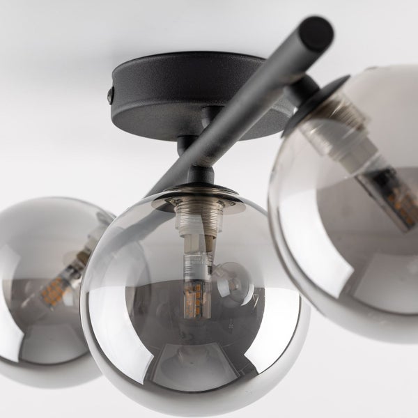 Deckenleuchte mit drei runden, getönten Glasschirmen und einem Gestell