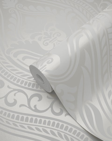Tapetenrolle mit dezentem Muster