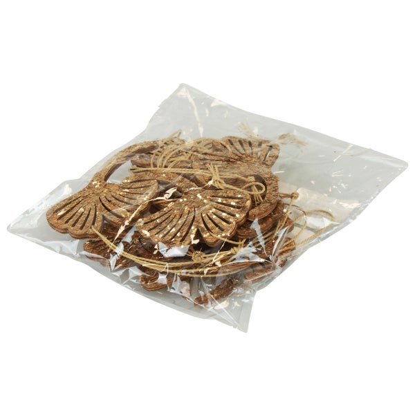 Dekorative Ginkgo-Anhänger aus Holz in einer transparenten Verpackung.