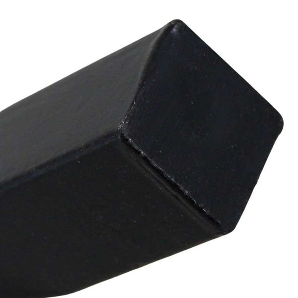 Ende eines schwarzen Vierkantholzes