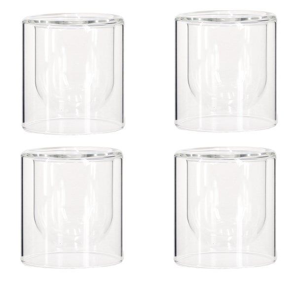 Vier doppelwandige Gläser aus Borosilikatglas.
