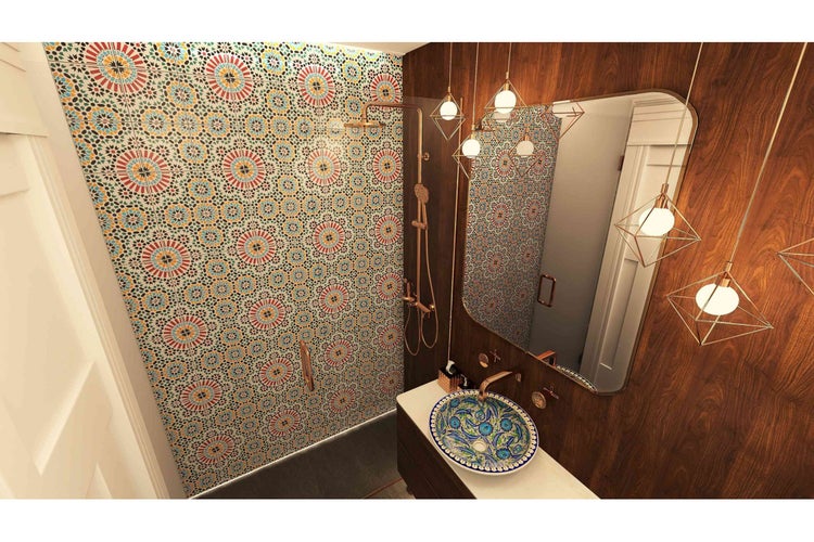 Badezimmer mit Dusche, Waschbecken und Mosaikfliesen