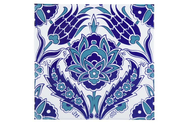 Dekorative Wandfliese mit floralem Muster