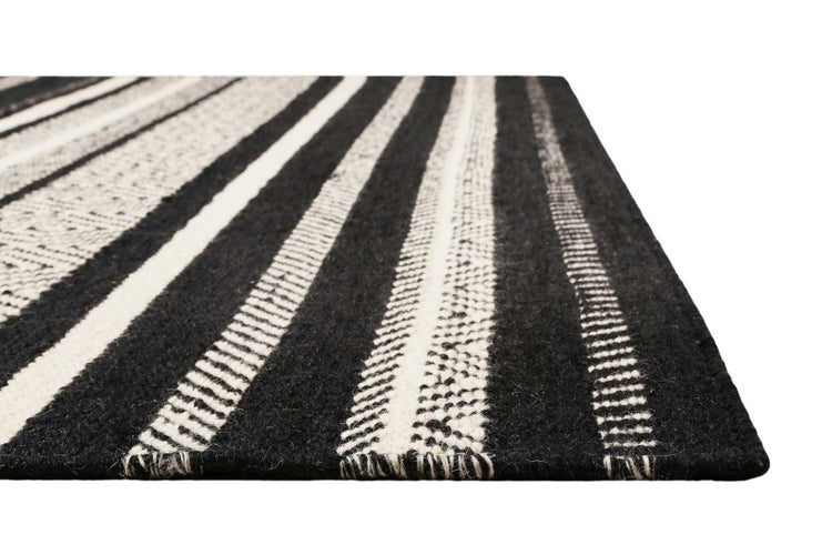 Kelim Teppich Schwarz Beige aus Wolle Dijon Green Looop 160x230 cm
