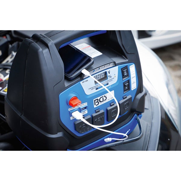 BGS Technic Starthilfe Powerbank mit Telefon verbunden