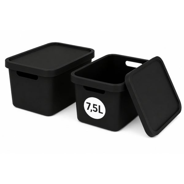 Zwei schwarze Kunststoff Aufbewahrungsboxen mit Deckel und einem Fassungsvermögen von 7,5 Litern.