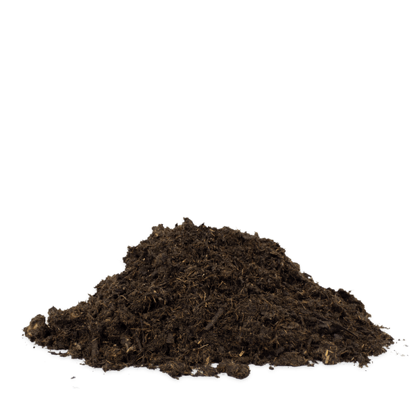 Haufen dunkle, faserige Pflanzerde oder Kompost.