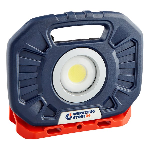 Mobiler LED-Arbeitsstrahler mit Tragegriff und Standfuß von Werkzeugstore24.