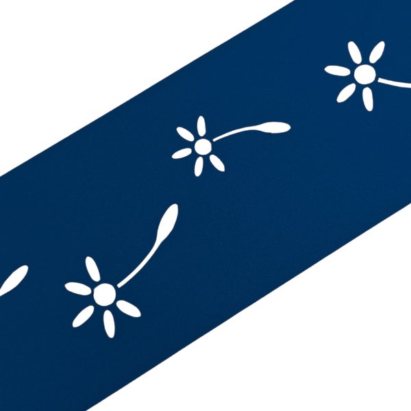 Blaues Band mit Blumendekor