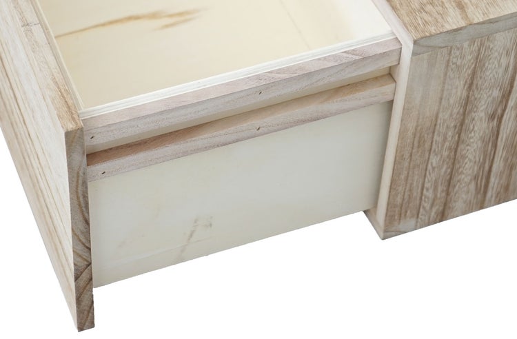 Detailansicht einer Schublade aus Holz