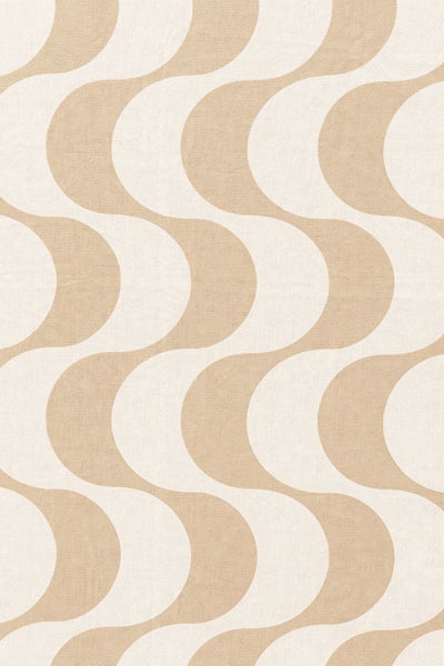 Tapete mit Wellenmuster in Beige und Creme, textile Struktur.