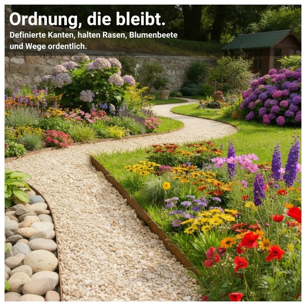 Gepflegter Garten mit geschwungenem Kiesweg, Blumenbeeten und Rasen, sauber getrennt durch Metall-Rasenkanten.