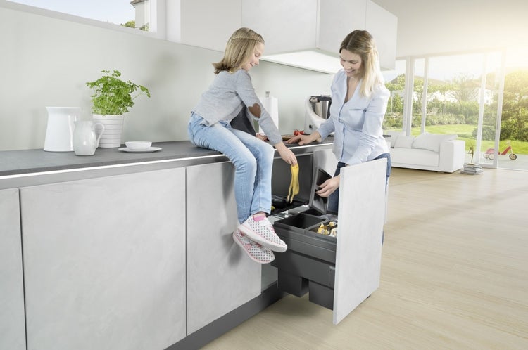 Hailo Einbau-Abfallsammler CARGO-SYNCHRO 60 3f. 1x28l+2x13l. basaltgrau