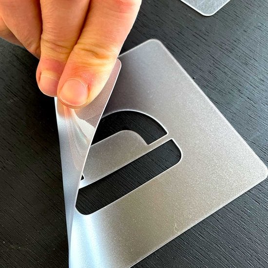 QBIX Buchstabenschablonen Set - 10 x 8,5cm - Komplettes Alphabet - Buchstaben sind 5cm hoch - runde Schrift - Horeca - Menütafeln