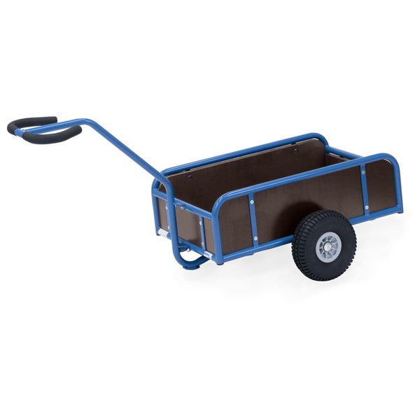 Handwagen mit blauem Stahlrahmen, braunen Holzwänden und großen Luftreifen.