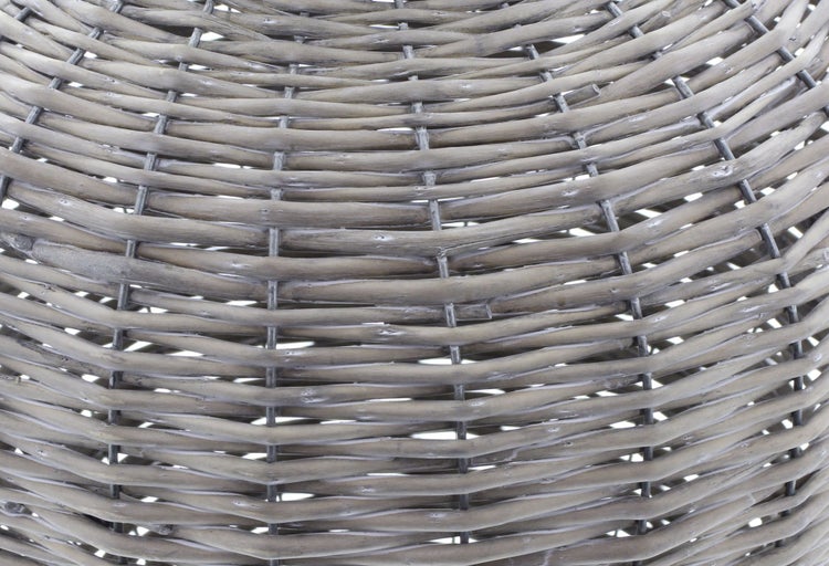 Detailansicht eines gewebten Pflanzgefäßes