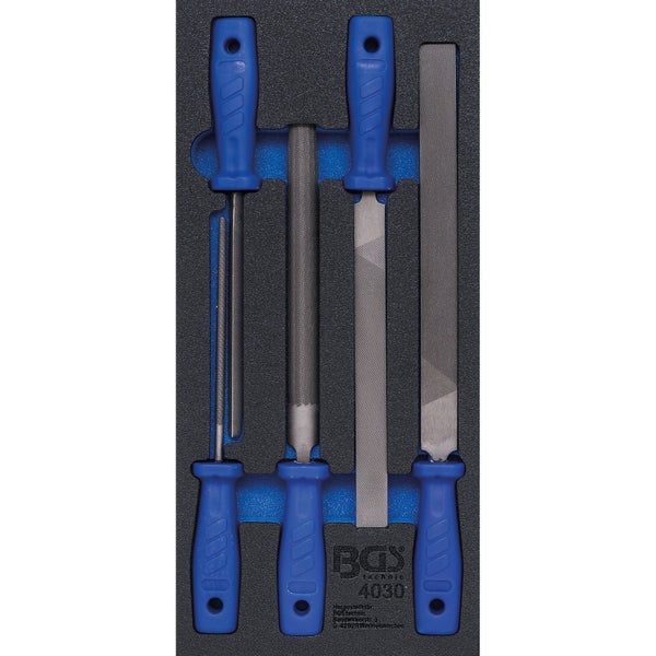 Werkzeugsatz in blauer Aufbewahrungsbox