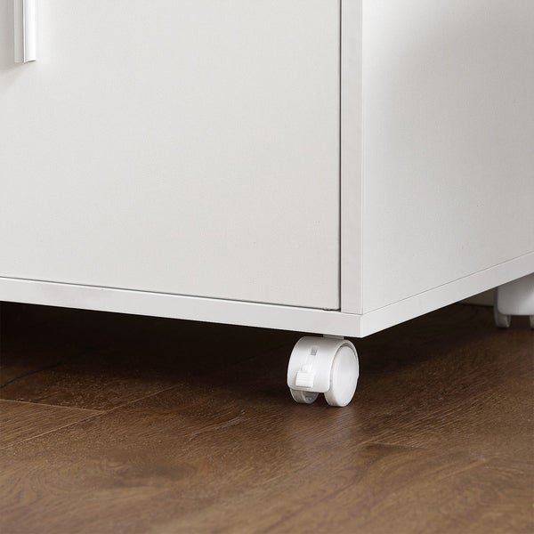 Detailansicht eines weißen Rollcontainers mit Schubladen