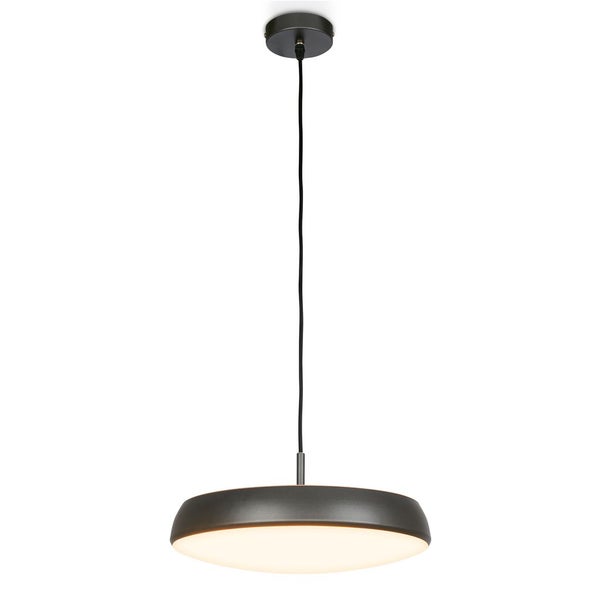 Moderne Pendelleuchte mit flachem rundem Schirm und integrierter Lichtquelle für eine gleichmäßige Raumausleuchtung.
