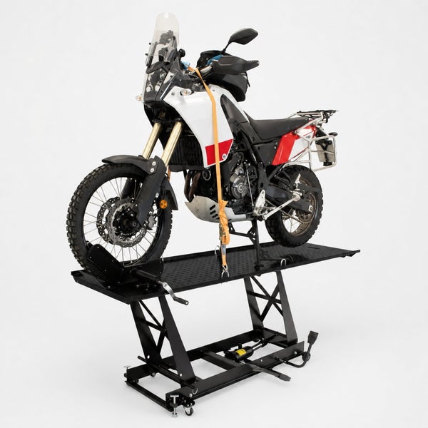 Hydraulische Motorrad-Hebebühne aus schwarzem Stahl mit Fußpumpe und Radklemme, abgebildet mit einem gesicherten Motorrad.