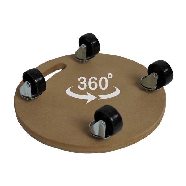 Szene mit gemusterter Tapete, Vase, Kerze und Büchern auf Holztisch