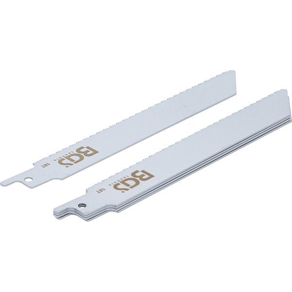 Zwei Metallsägeblätter mit BGS technic Logo